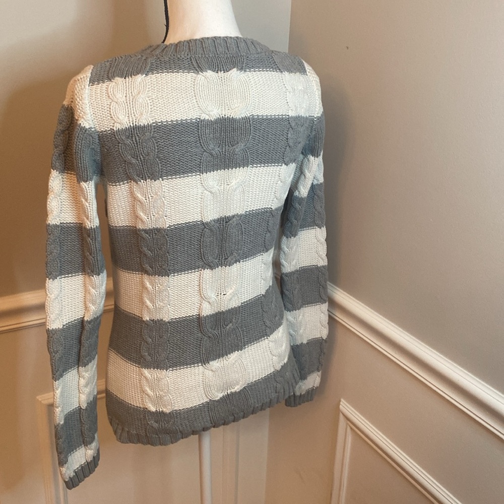 Thick Cable Knit Sweater Size Medium - image 4